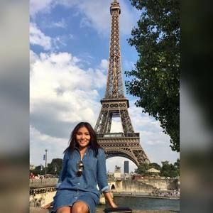 Meet your Posher, Hekela